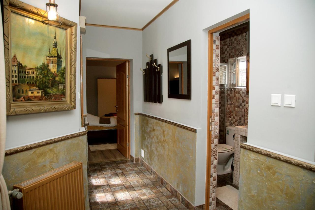 Vintage Apartment - Ultracentral, 2 Dormitoare Sighişoara Exterior foto